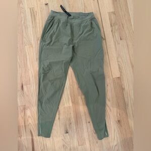 Lululemon Men’s Green Active Pants
